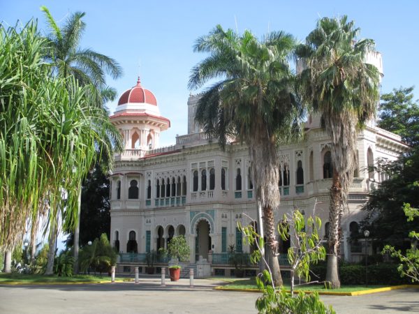 travel-cuba-palacio-justthesizzle.jpg