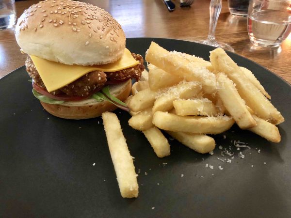 review-southonhampden-fish-burger-truffle-chips-justthesizzle